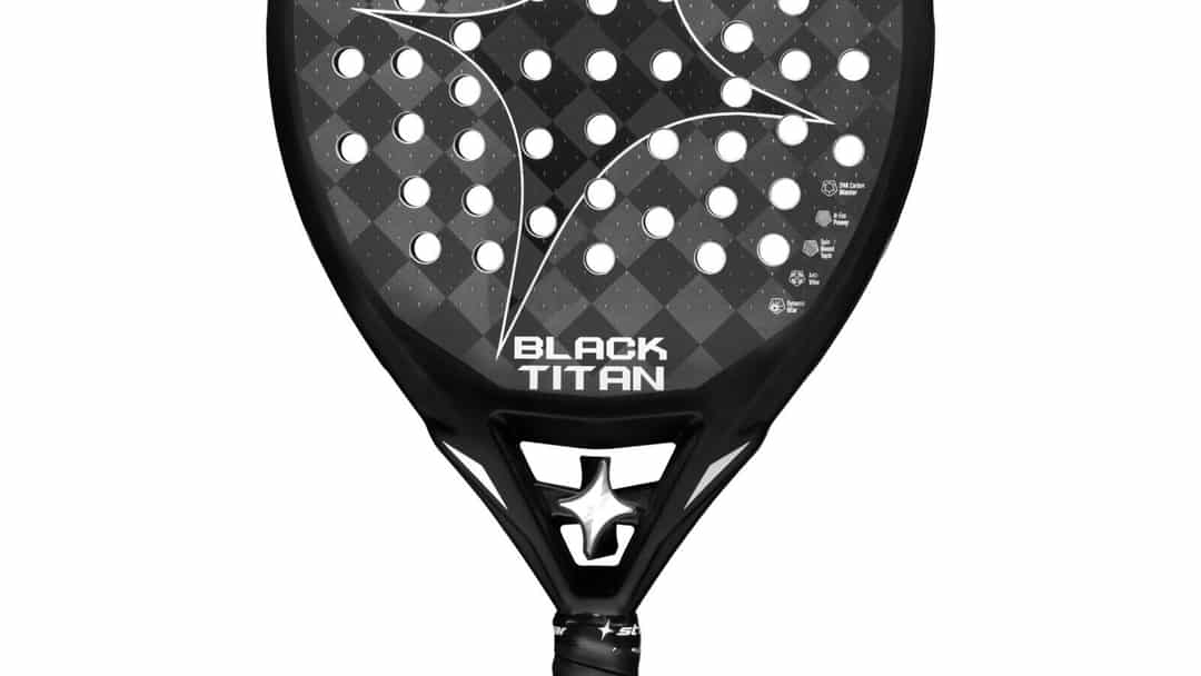 Starvie Black Titan 2026 padel racket met 24K Carbon Master technologie